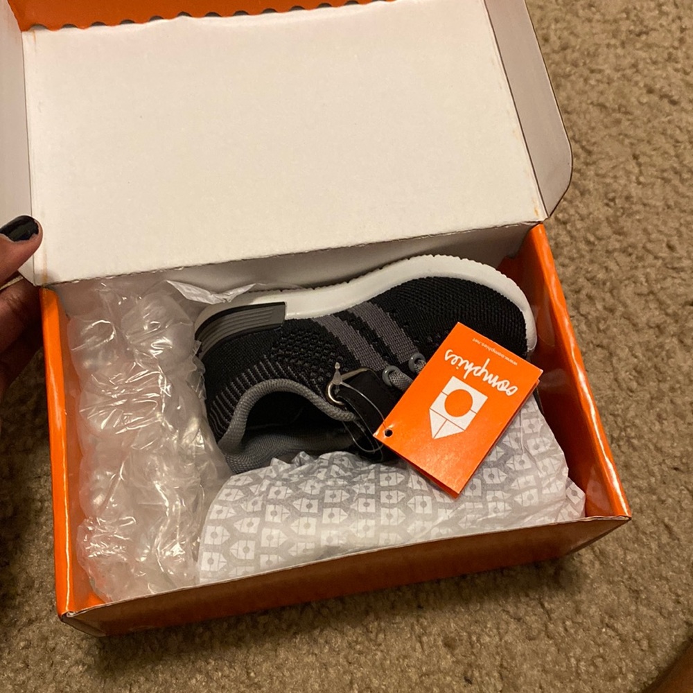 Black kid shoes